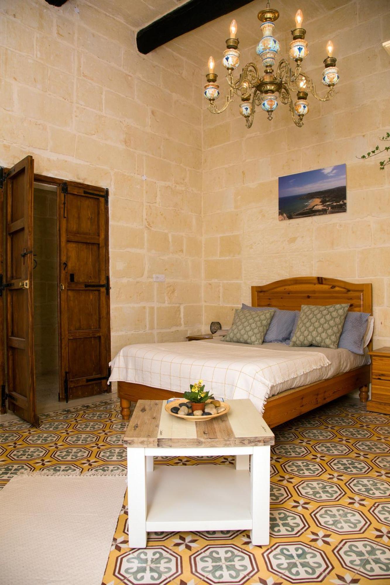 A La Maison Xaghra